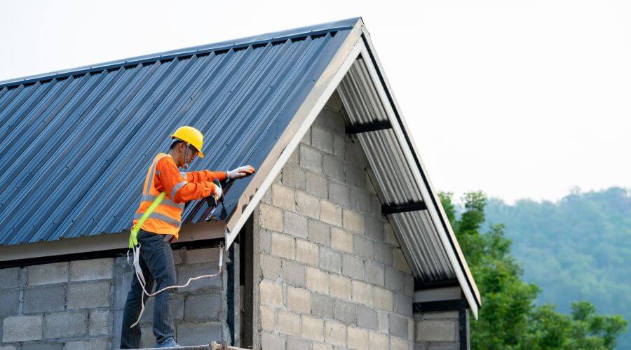 Expert Emergency Roof Repairs services in Estill Springs, TN